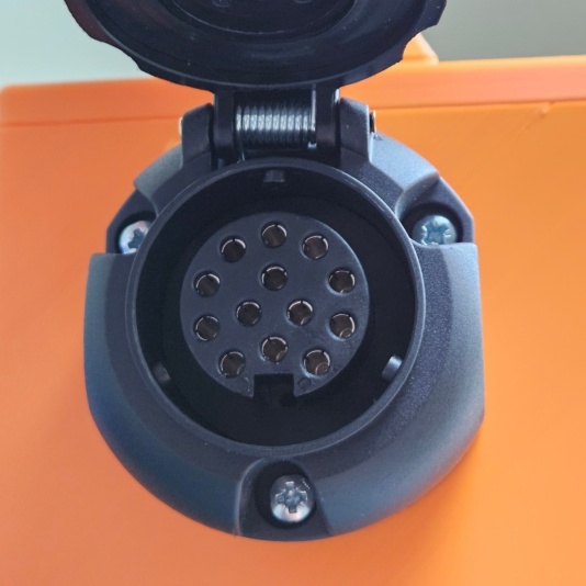 Voltera 13-Pin Socket