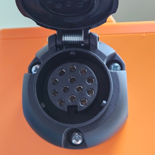 Voltera 13-Pin &amp; 3-Pin Sockets